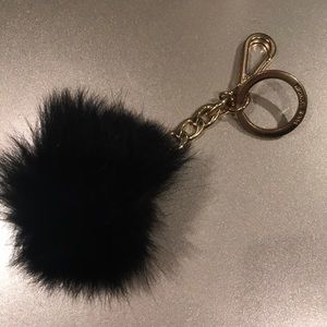 MICHAEL KORS POM POM KEYCHAIN